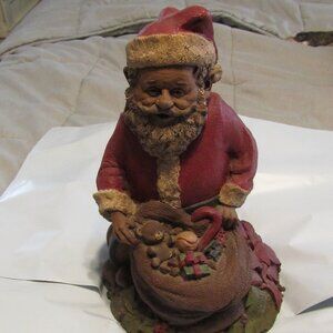 Tom Clark Signed SANTA CLAUSE FIGURINE 1984 w/ Sack of Toys Poinsetta Drum Gnome